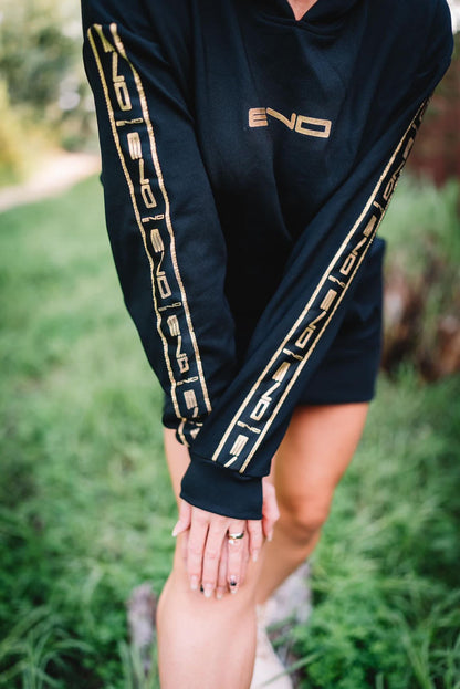 Hoodie/Vestido Preto e Dourado